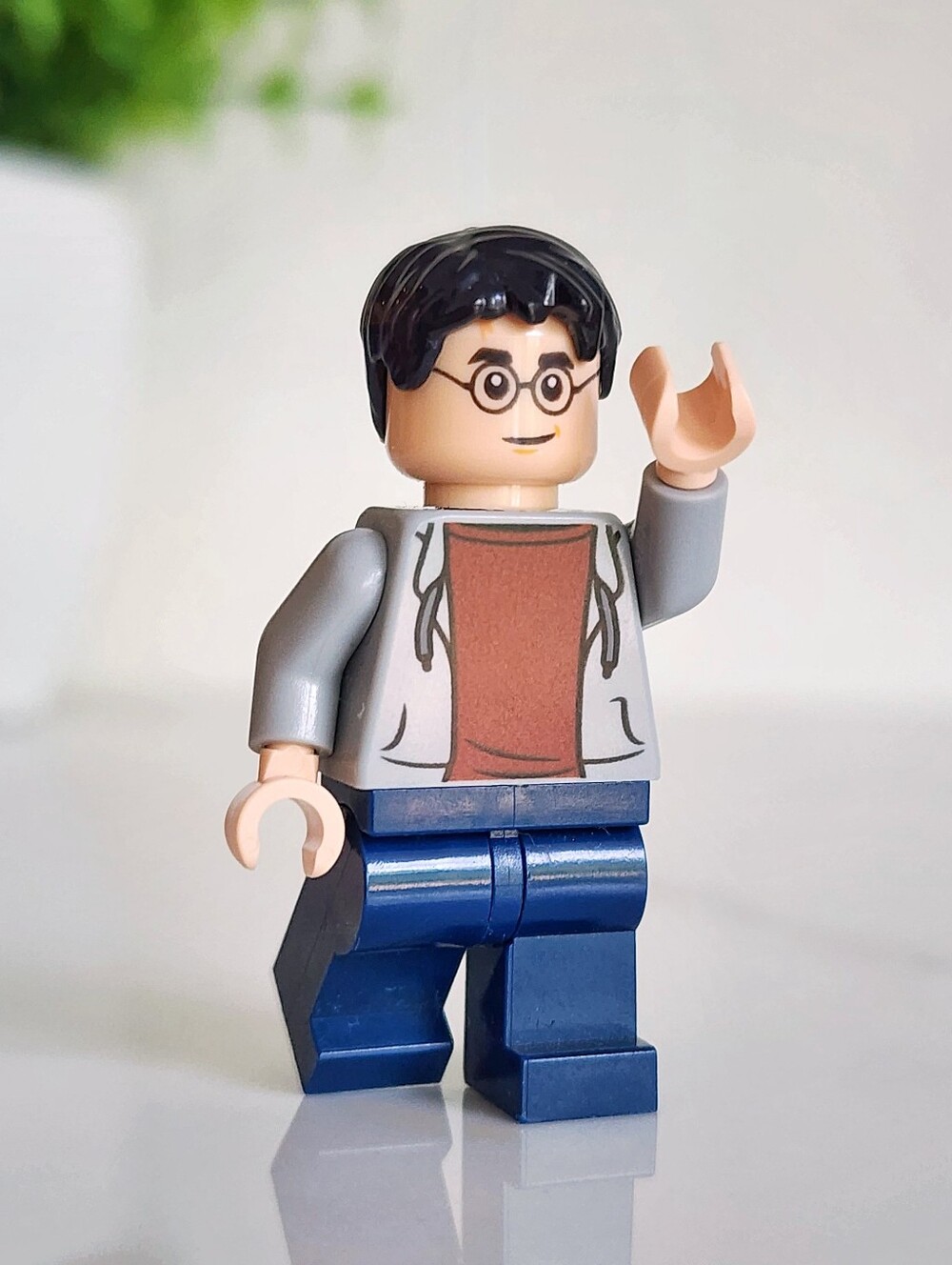 🪄 Authentic LEGO Harry Potter Minifigure - Gray Hoodie Blue Legs Glasses 1.5"